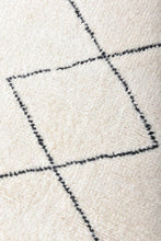 Load image into Gallery viewer, White Beni Ourain 3x5 - morrocan rug
